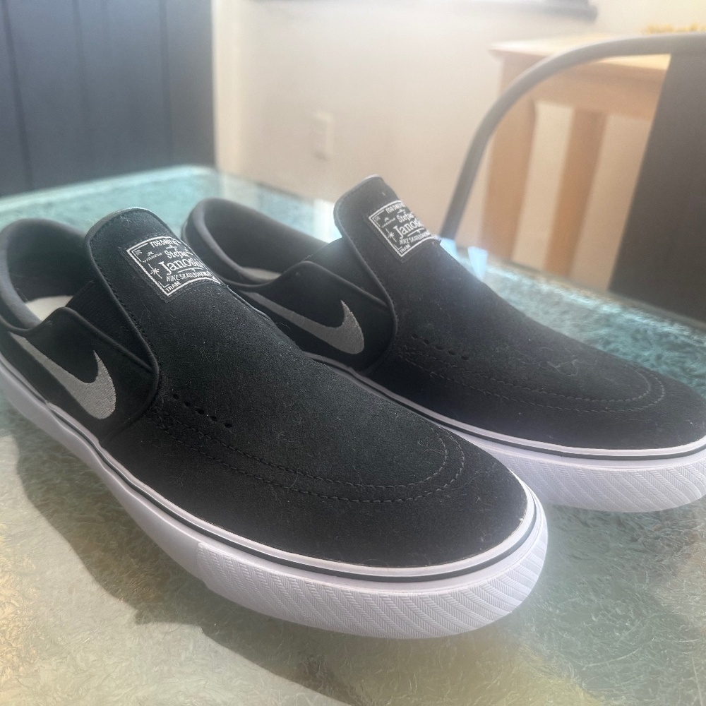 Nike SB Zoom Janoski+ Slip 'Black White' FN5893-00. Men's 9.5